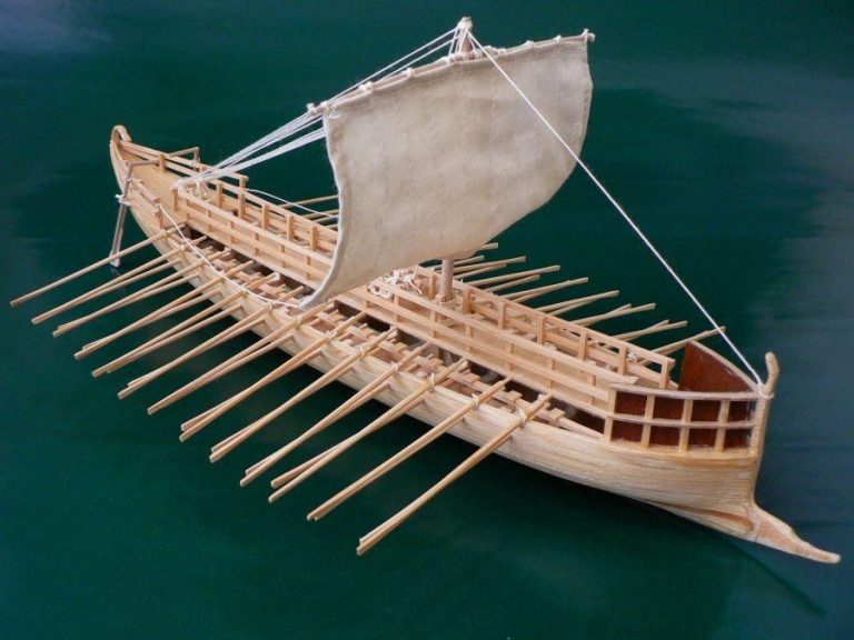 Greek Bireme, 6th century B.C., 1/72