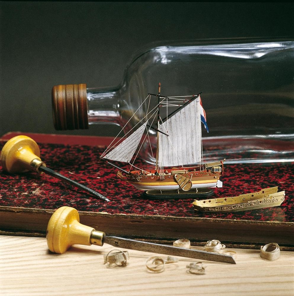 Golden Yacht Ship in a Bottle Kit - Amati