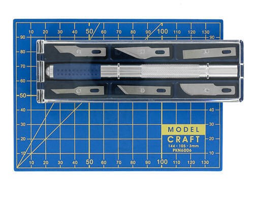 Craft knife and A6 cutting mat set