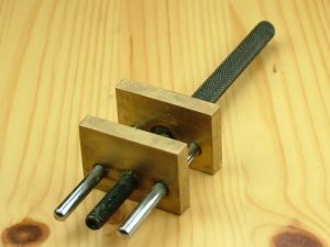 Brass hand vice (PVC0087)