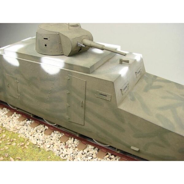 Zeppelin Armored Railroad Car 1:25