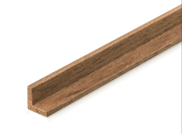 Walnut Profiles Section L 4x4mm - Amati