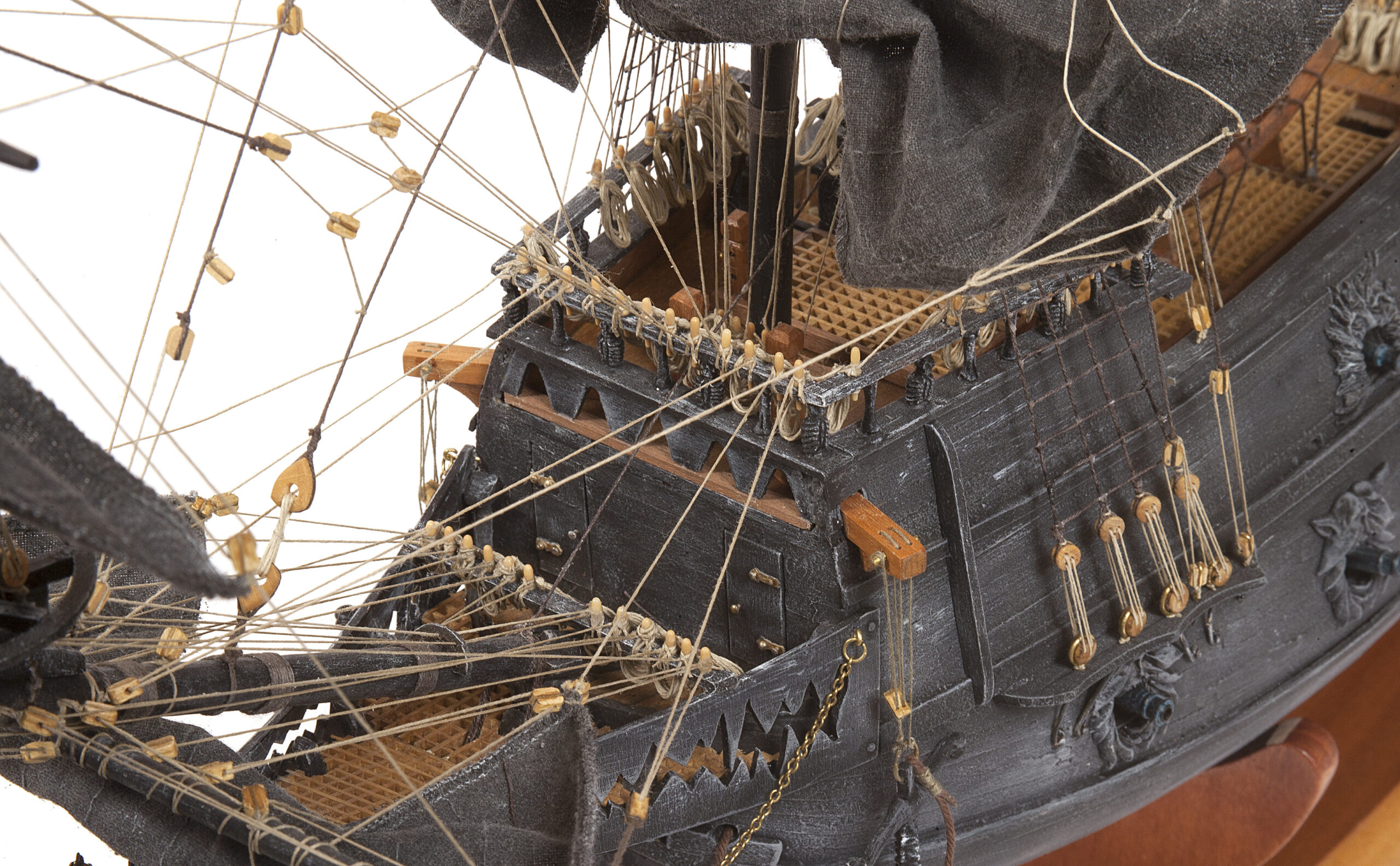 Davy Jones' Locker Pirate Ship Plan